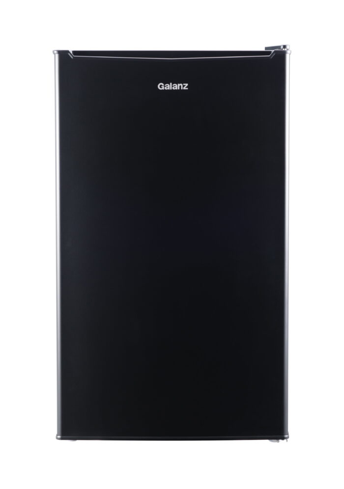 Compact Coolness: Mini Fridge at Unbeatable Clearance Prices